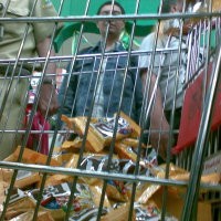 Tak Ada Kode Melamin, Oreo dan M&M Tetap Ditarik