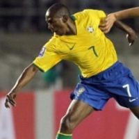 Chelsea Dapatkan Mineiro, Scolari Lega