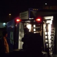 Kontainer Jatuh, Satu Keluarga Nyaris Tewas