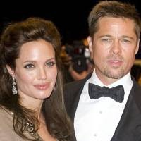 Pisah Negara, Jolie-Pitt Dikabarkan Retak Lagi