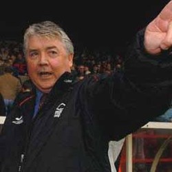 Kinnear Pelatih Baru Newcastle