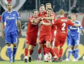 Schalke Telan Kekalahan Pertama