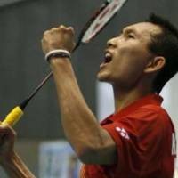 Sony Lawan Chen Jin di Final