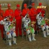 Misi Berjalan di Ruang Angkasa China Sukses