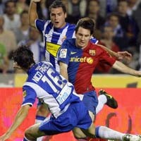Diwarnai Bentrokan, Barca Tundukkan Espanyol