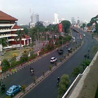 Wuih..Nikmatnya Meluncur 60 Km/Jam di Darmo