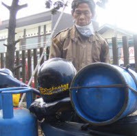 Gila! Harga Elpiji 12 Kg Capai Rp 125 Ribu