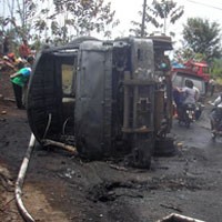Sebelum Terbakar, Terdengar Ledakan dari Truk Tangki