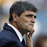 Posisi Digoyang, Juande Ramos Yakin Bertahan