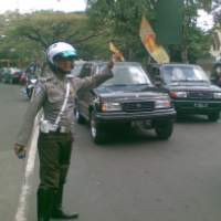 FO-FO Diserbu, Setiabudi-Cihampelas Macet
