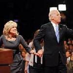 Isu Ekonomi & Iraq Jadi Topik Panas Palin dan Biden