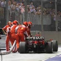 Ferrari Badut di Sirkus GP Singapura