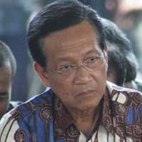 Agung Laksono Tanggapi Dingin Isu Sultan Jadi Capres