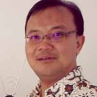 Kanal Surabaya Habis, Peluang DPRD Jatim Punya Radio Tipis