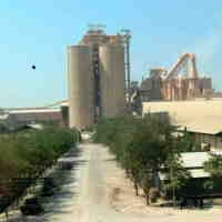 Semen Gresik Kurangi Pinjaman Luar Negeri