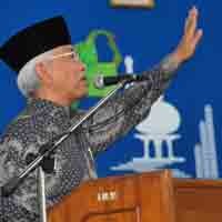 Gus Mus Ingatkan untuk Memanusiakan Manusia