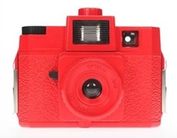 Jepret! Bergaya dengan Kamera Plastik