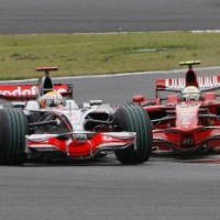 Hamilton Kian Terancam Massa