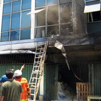 Dua Karyawan Diperiksa Polisi