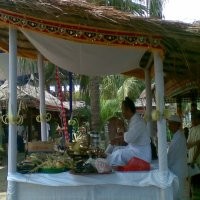 Melongok Upacara Melaspas di Pantai Ancol