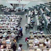 Golkar Berhemat, PDIP Tenang Saja