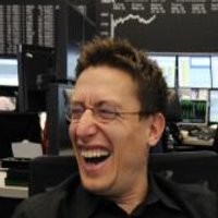 Pesta Pasar Saham Belum Usai