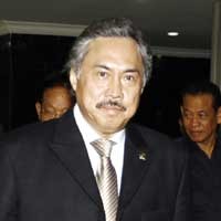 Gayus: Soal Absensi Taufiq Kiemas Bukan Wewenang BK, Tapi Setjen