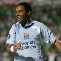 Tekad Robinho Lancar Bahasa Inggris