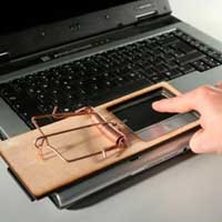 Jauhkan Tanganmu dari Laptopku!