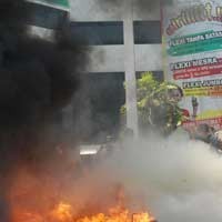 Kantor Telkom Terbakar, 300 Karyawan Dievakuasi