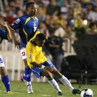 Brasil Tertahan Lagi