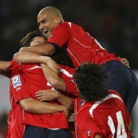 Tekuk Argentina, Cile Ancam Posisi Tango