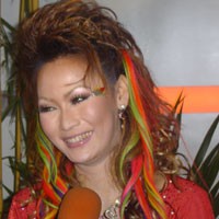 Diajak Ngobrol Inul, Gugun Gondrong Senyum-senyum