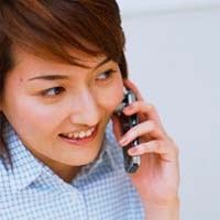 Apa Fungsi Ponsel Bagi Orang Borju di Asia?