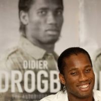 Drogba Melunak untuk Chelsea