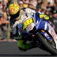 Tetap Serius, Rossi Tercepat