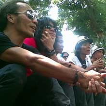 Slank Kejar Cinta Laura ke Sekolah