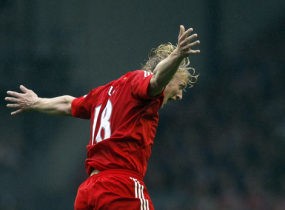 Tak Ada Torres, Kuyt pun Jadi