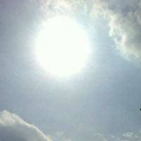 Hindari Dehidrasi & Lindungi Tubuh Saat Suhu Panas 