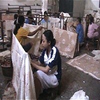 Pengrajin Batik Gedok Tuban Terancam Kolaps