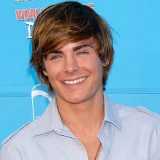 Zac Efron Digaji Rp 102 Miliar Jadi Bajak Laut