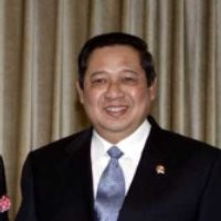 SBY Nego Gas Tangguh dan Larangan Terbang di KTT ASEM