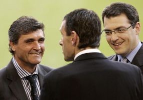 Comolli Calon Korban, Bukan Ramos