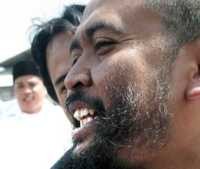 Kontroversi Aisyah dan Pernikahan Sensasional Syekh Puji