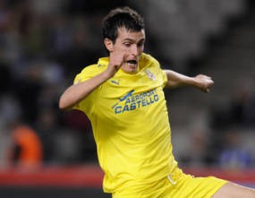 Semua Harus Waspadai Llorente