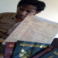 Menikahkan dengan Buku Nikah Palsu, Modin Digelandang Polisi