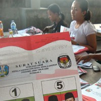 Surat Suara Pilgub Jatim Putaran Kedua Didistribusikan