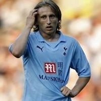 Mana Sentuhanmu, Modric?