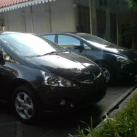  Dua Grandis Kinyis-kinyis di Kantor Bawaslu