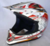 Bisnis Salon dan Restorasi Helm Kini Mulai Menjamur